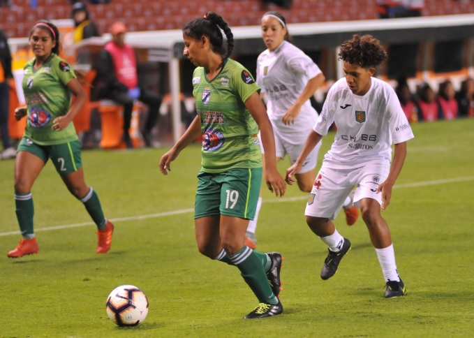 Entrenador de la Copa Libertadores Femenina 2019 sufre infarto