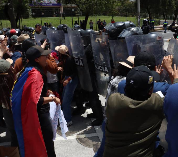 Protesta en contra del Gobierno en Quito.