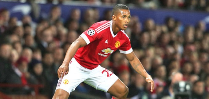 Lesión de Antonio Valencia no sería grave, afirma DT