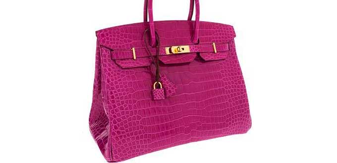 Récord de venta por un bolso subastado en Hong Kong