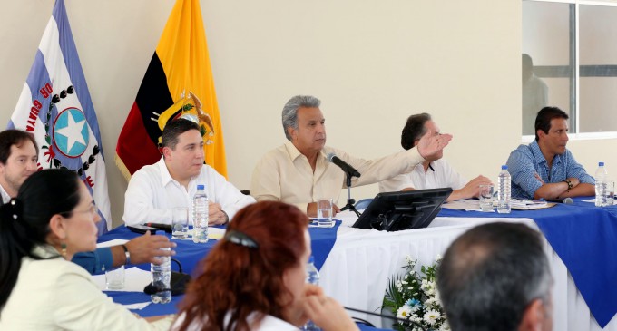 Descubren cámara oculta en despacho presidencial