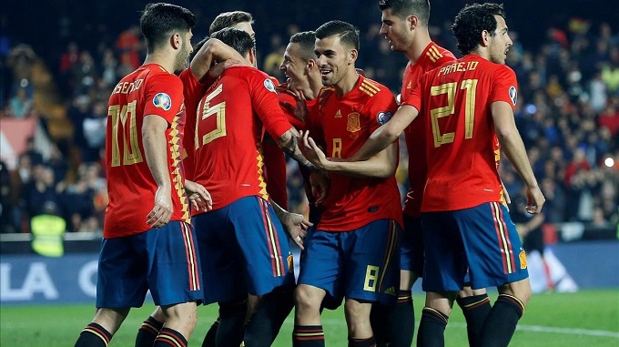 España, con doblete de Morata, venció a Malta