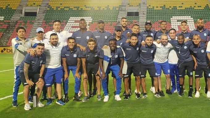 Macará reconoció el estadio de Deportes Tolima