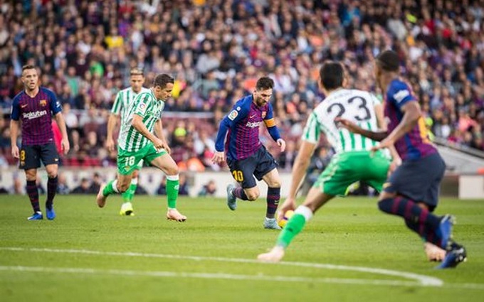 Con &#039;hat-trick&#039; de Messi, el Barcelona goleó al Betis