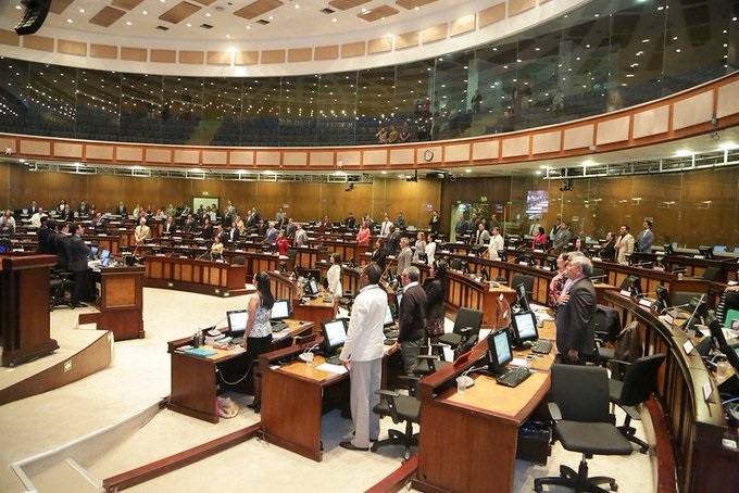 Asamblea amplía plazo para informe sobre recursos en campañas