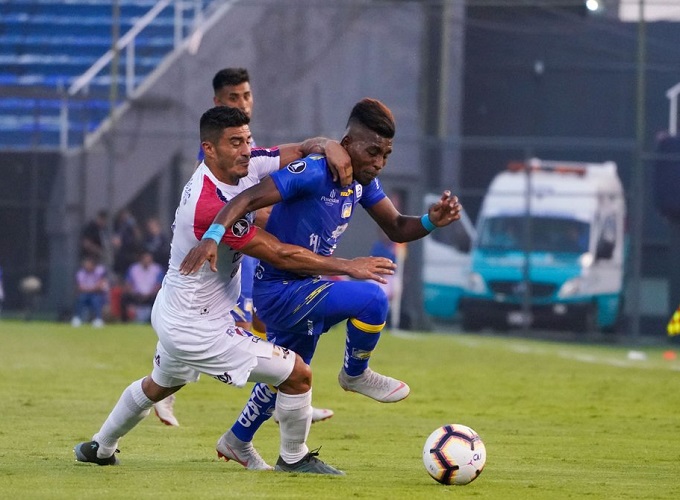 Delfín publicó precios de entradas para jugar ante Caracas