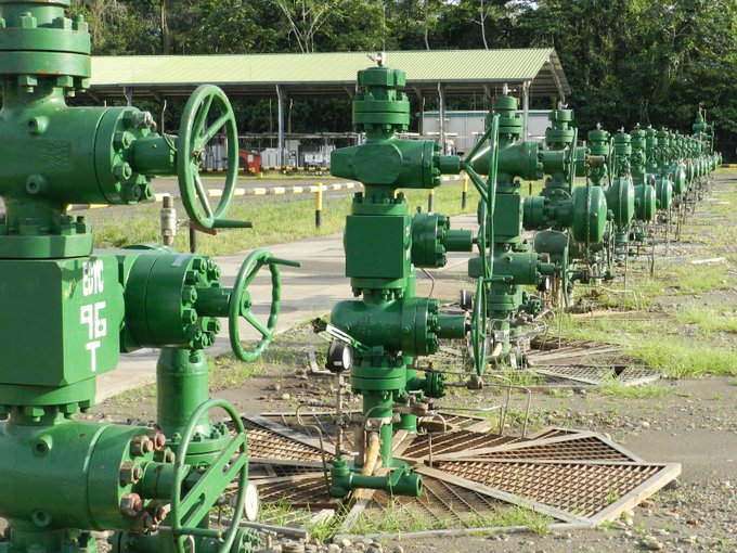 Petroamazonas reinicia operaciones en campos petroleros tras reparación de oleoductos