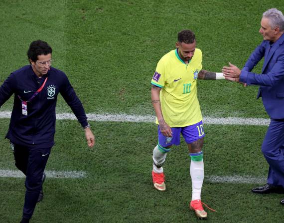 Neymar no acompañará a Brasil contra Suiza