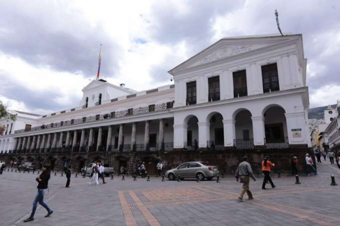Ecuador recibe USD 150 millones del Banco Interamericano de Desarrollo