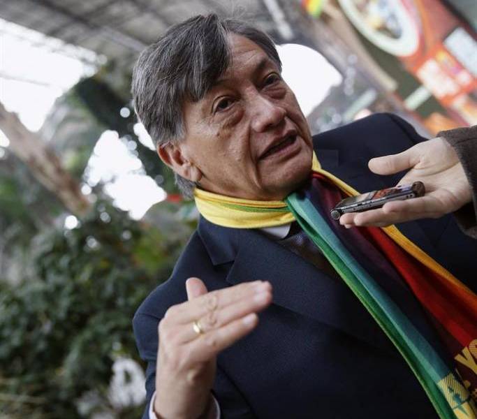 El embajador de Ecuador promueve en España el turismo de biodiversidad