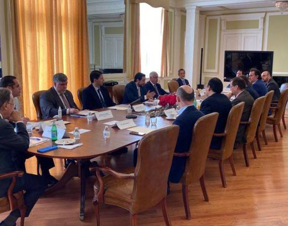 Inician reuniones entre Ecuador y EEUU para lograr acuerdo comercial