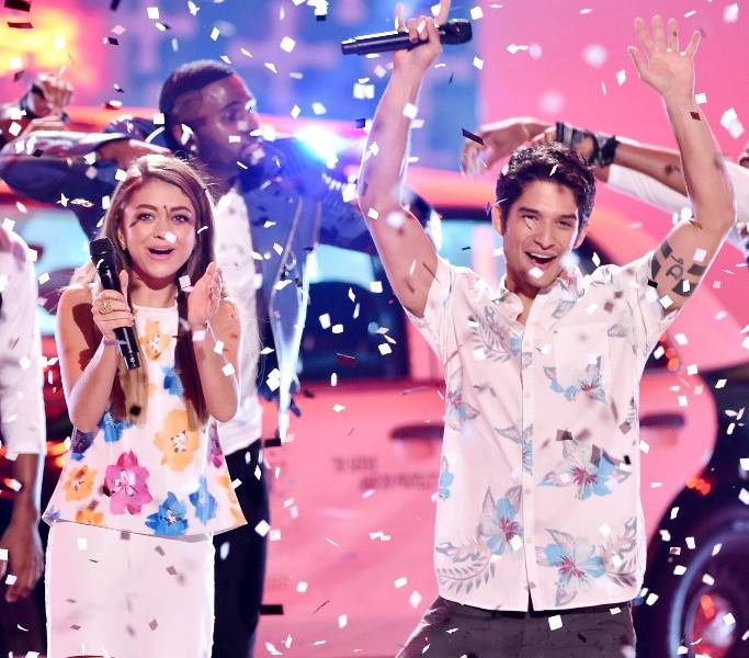 “Bajo la Misma Estrella” arrasó en los Teen Choice Awards