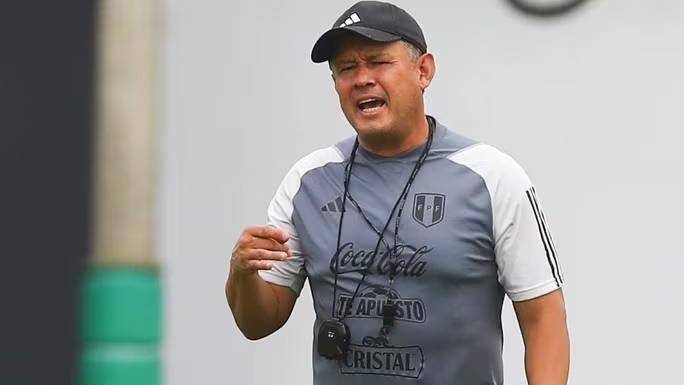 Perú: se confirma la salida de Reynoso y se habló sobre del regreso de Gareca