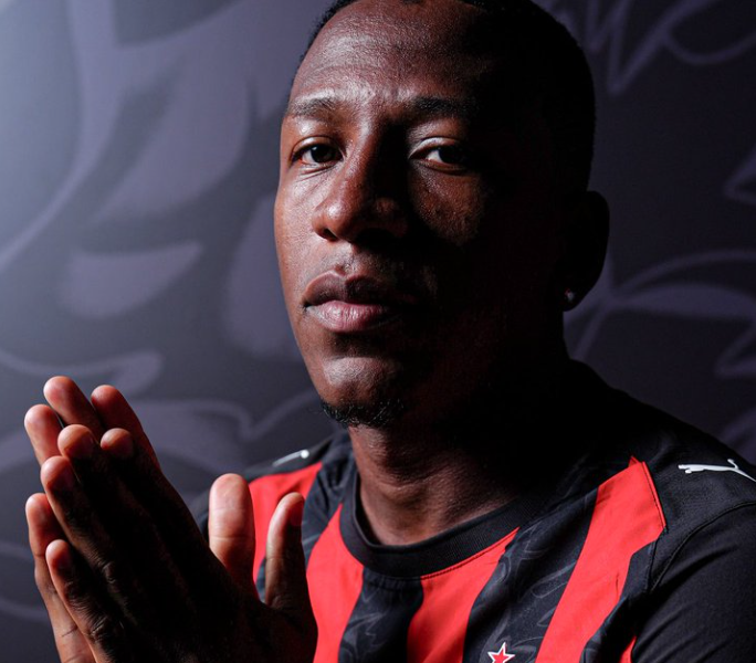 Los números de Pervis Estupiñán durante su carrera