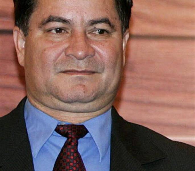 Senador opositor boliviano huyó como “delincuente” hacia Brasil