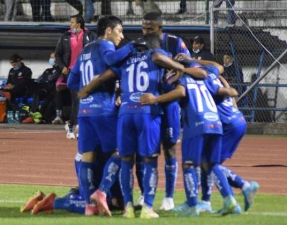 Liga Deportiva Universitaria perdió 2-1 ante el Imbabura en el estadio Olímpico de Ibarra