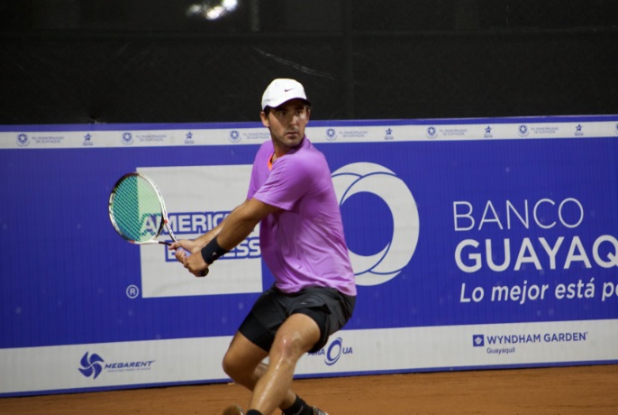 Ecuatorianos caen ante favoritos en challenger de Guayaquil