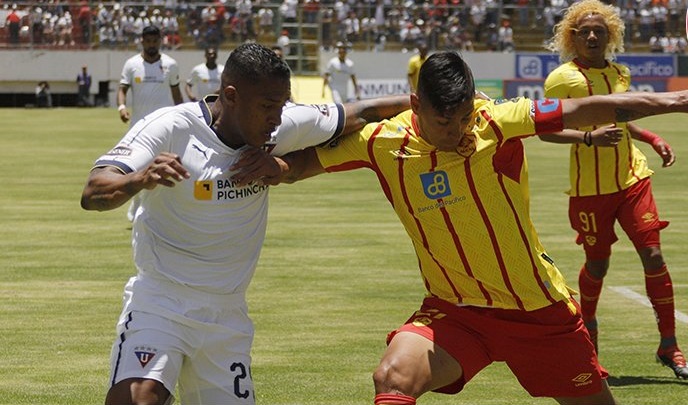 Aucas y Liga empatan en los cuartos de Copa Ecuador
