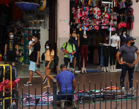 El empleo mejora, aunque crece la informalidad