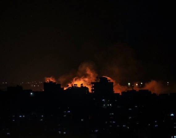 Intensos bombardeos israelíes desde tierra y aire en Gaza