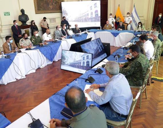 La reunión se desarrolla en la Gobernación del Guayas