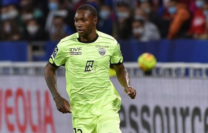 Anibal Chalá habla desde Francia sobre su presente y la Tri