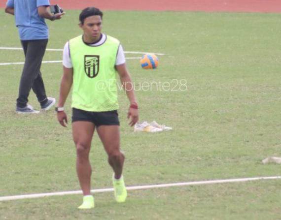Jefferson Montero, quien actualmente se encuentra como jugador libre, se encuentra entrenando con el equipo dirigido por el ‘Pechón’ León.