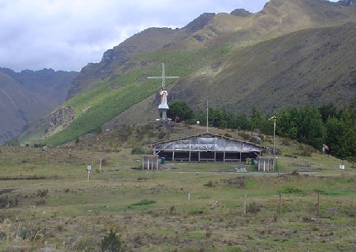 Roban las hostias y hasta la campana del santuario de El Cajas