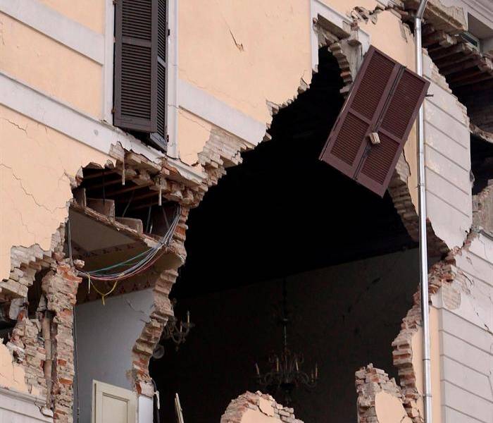 Alrededor de seis muertos y 50 heridos deja terremoto en Italia