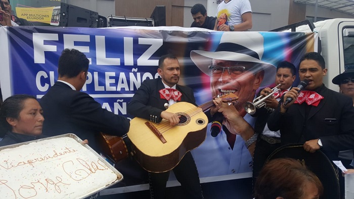 Simpatizantes de Jorge Glas recuerdan su cumpleaños