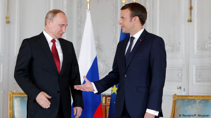 Macron pide a Putin aclarar el &quot;intento de asesinato&quot; contra Navalni