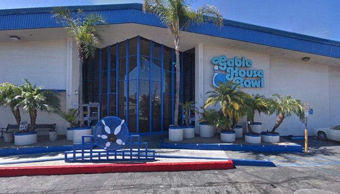 Tres muertos en un tiroteo cerca de Los Ángeles