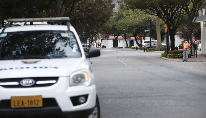 Sujetos en moto atacaron a una persona con arma de fuego en Ceibos