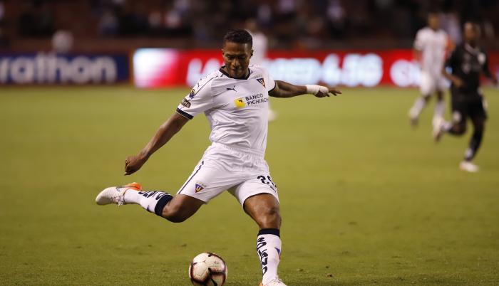 Liga comunica que Antonio Valencia no seguirá en el club