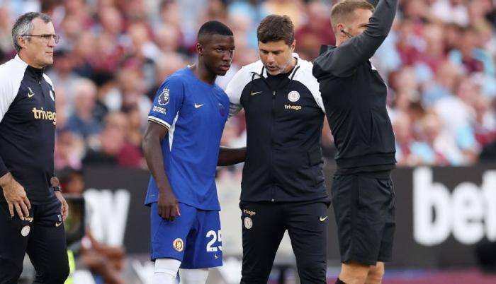 Pochettino: Con Moisés Caicedo tenemos que manejar sus minutos cuidadosamente. Llegó recién el viernes de jugar con la su selección