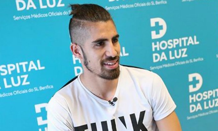 Óscar Benítez es nuevo jugador de Delfín