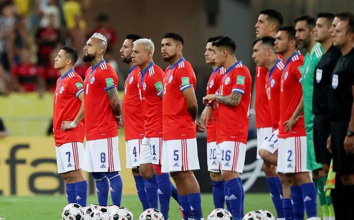 Afición chilena se divide tras fallo de FIFA que ratifica a Ecuador en Catar