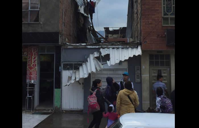 Sorprendente vendaval en localidad de Bogotá deja 98 viviendas afectadas