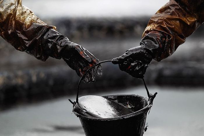 El precio del petróleo OPEP sufre su peor desplome en cuatro años