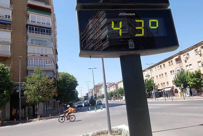 España en alerta por la segunda ola de calor con temperaturas extremas