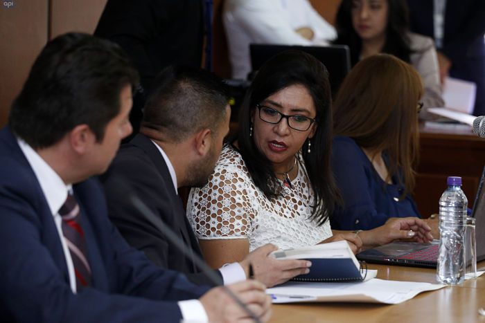 Fiscalía acusa de concusión a María Alejandra Vicuña