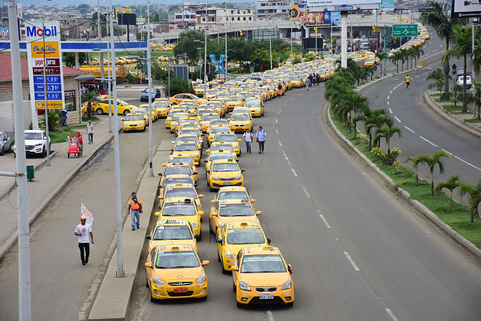Gremios de taxistas anuncian movilización el 27 de febrero