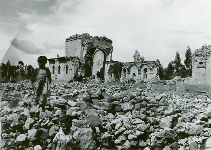 Ruinas de la Iglesia de Santa Rosa, provincia de Tungurahua.