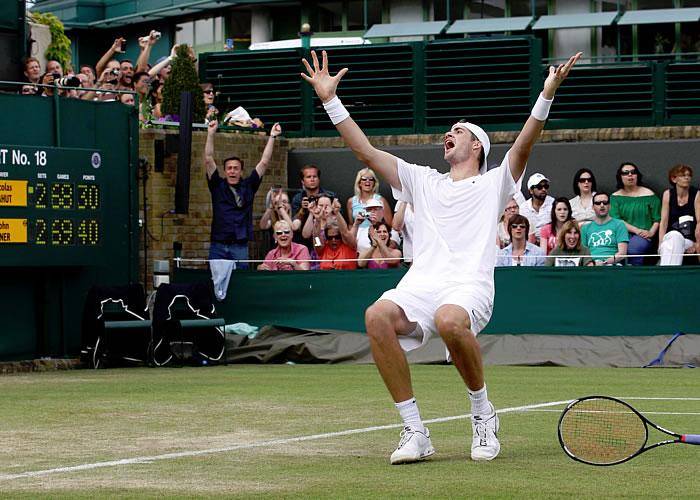 Wimbledon: Isner se cobra una venganza de doce años con Murray