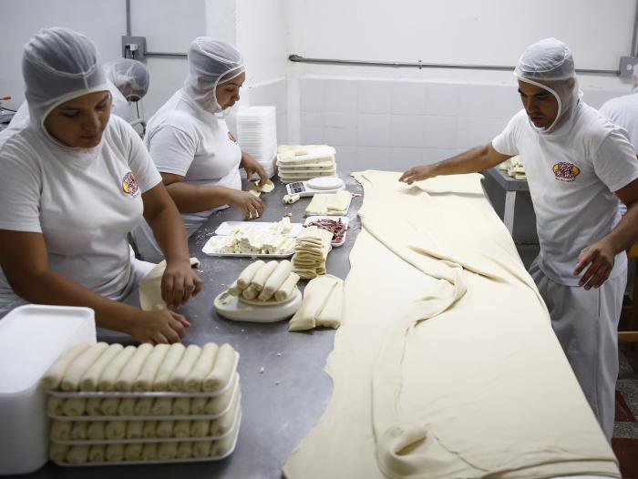 Nuevo plan de crédito para rescatar a mipymes en Ecuador