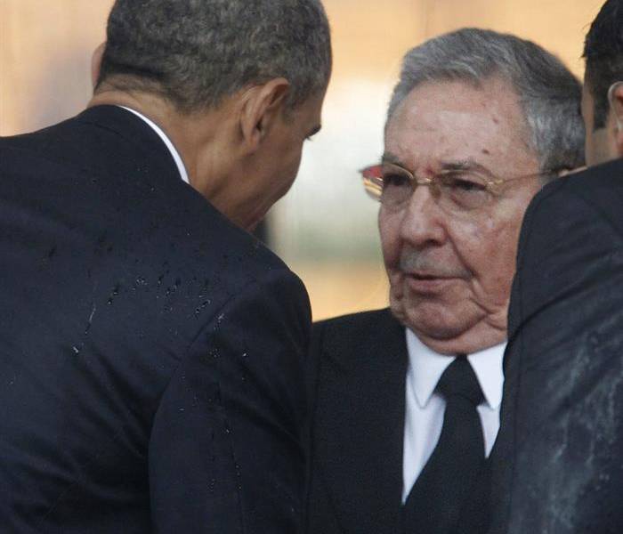 EE.UU. libera a tres espías cubanos a cambio de un oficial de inteligencia