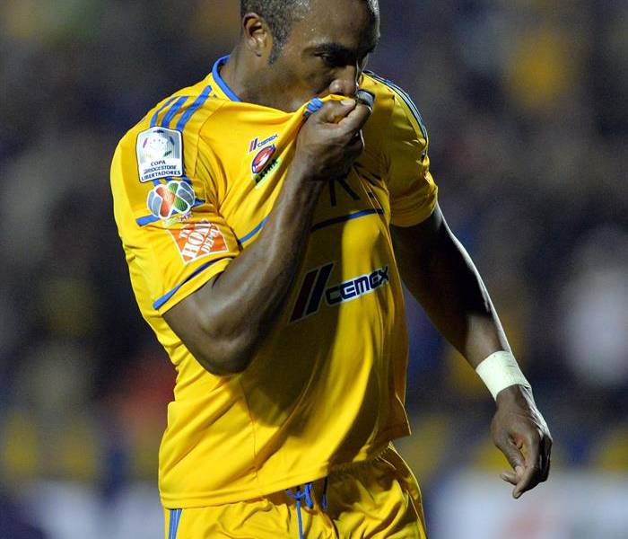 Vamos en serio por la Copa Libertadores, dijo Guerrón tras doblete