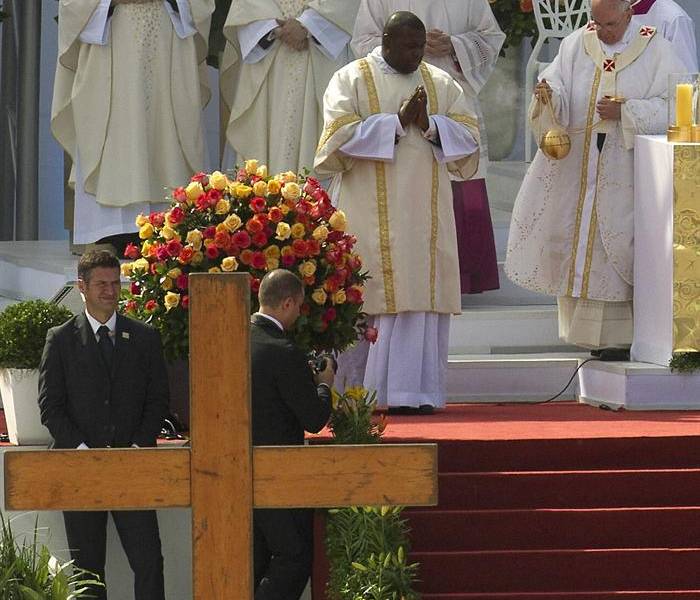 Francisco clausura la JMJ de Río con misa en la playa Copacabana