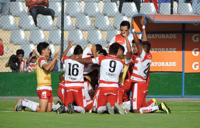 Técnico Universitario derrota al América de Quito