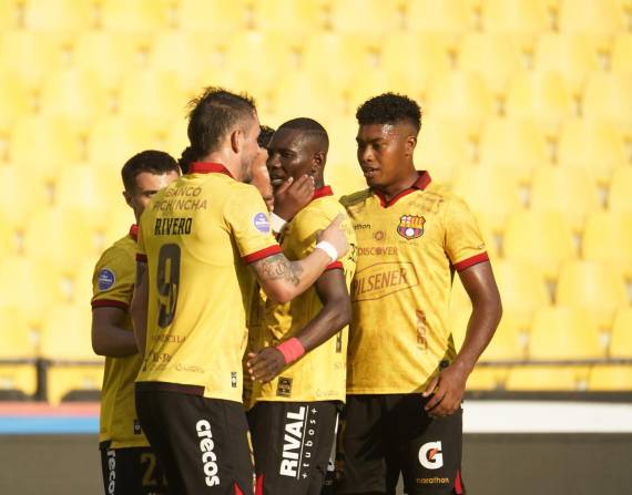 Los jugadores de Barcelona SC fueron al lugar donde falleció Mario Pineida.